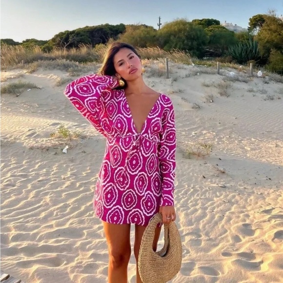 New! Zara pink geometric beaded deep neck cotton/linen mini dress. - Picture 11 of 16